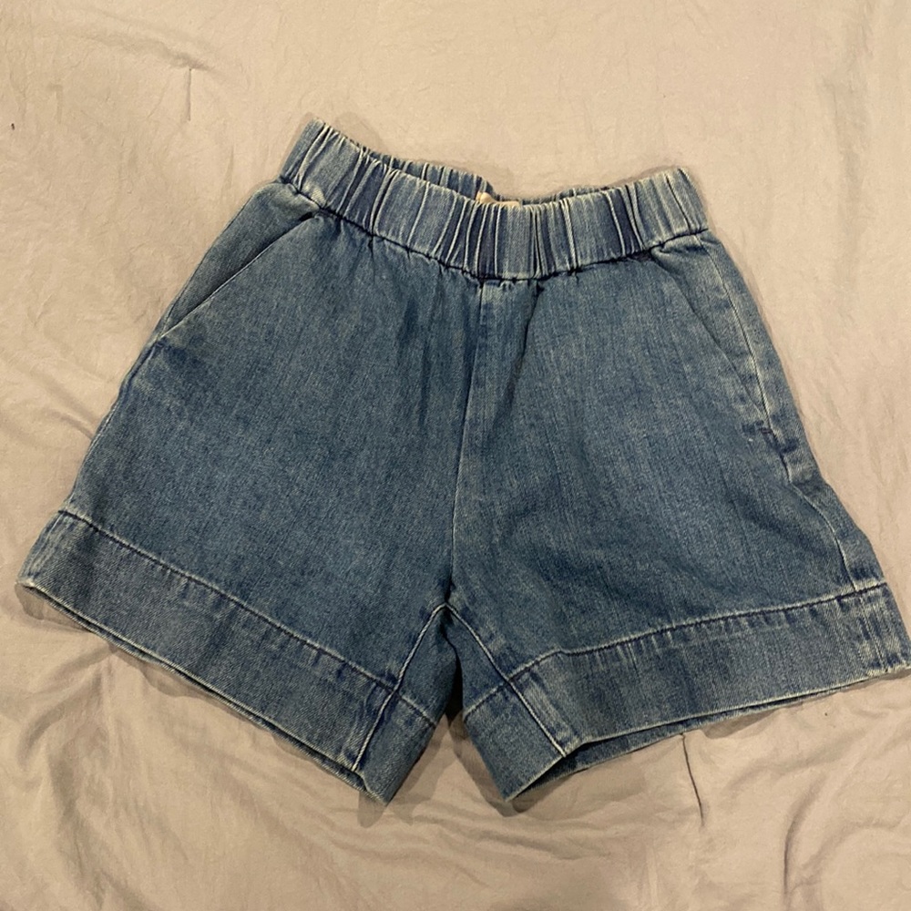 Everlane The Easy Jean Short